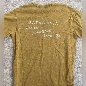 Patagonia Rock Climbing Graphic Tshirt. Size Small. NWOT.